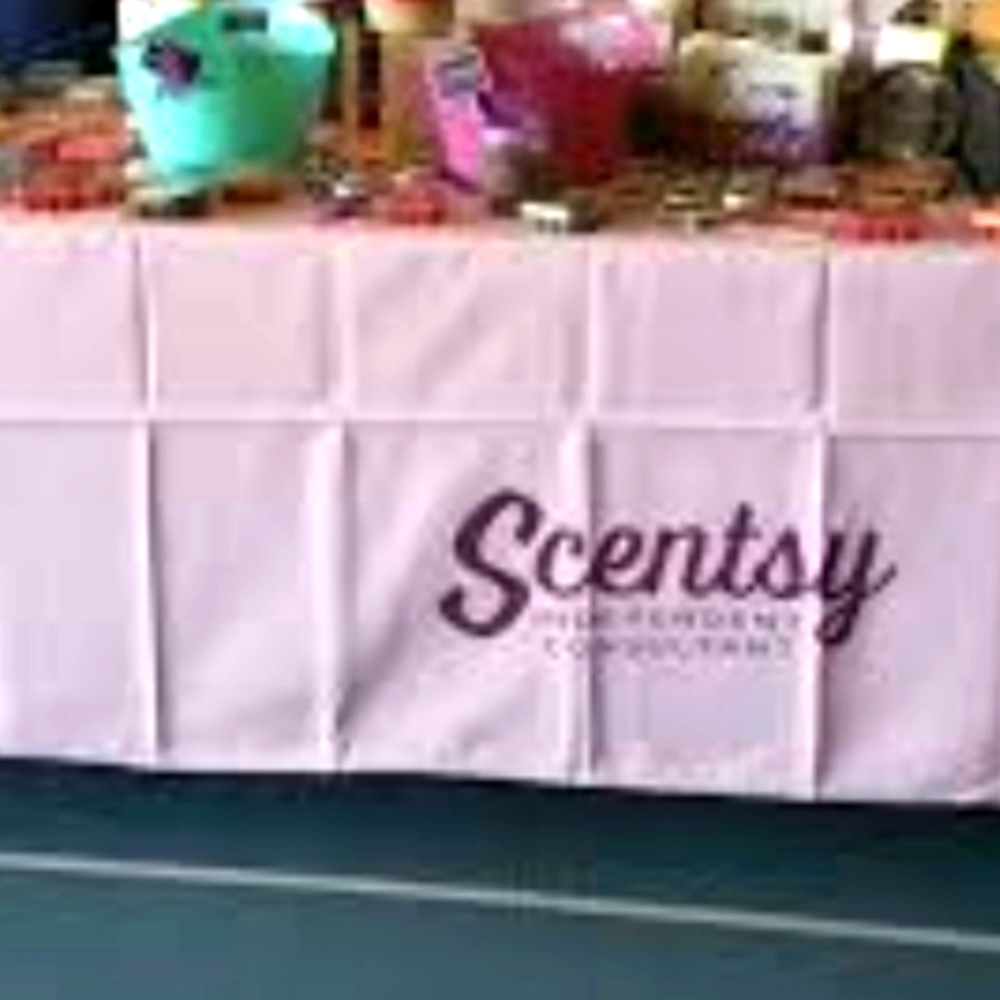 Scentsy table cloth